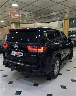 تويوتا لاندكروزر